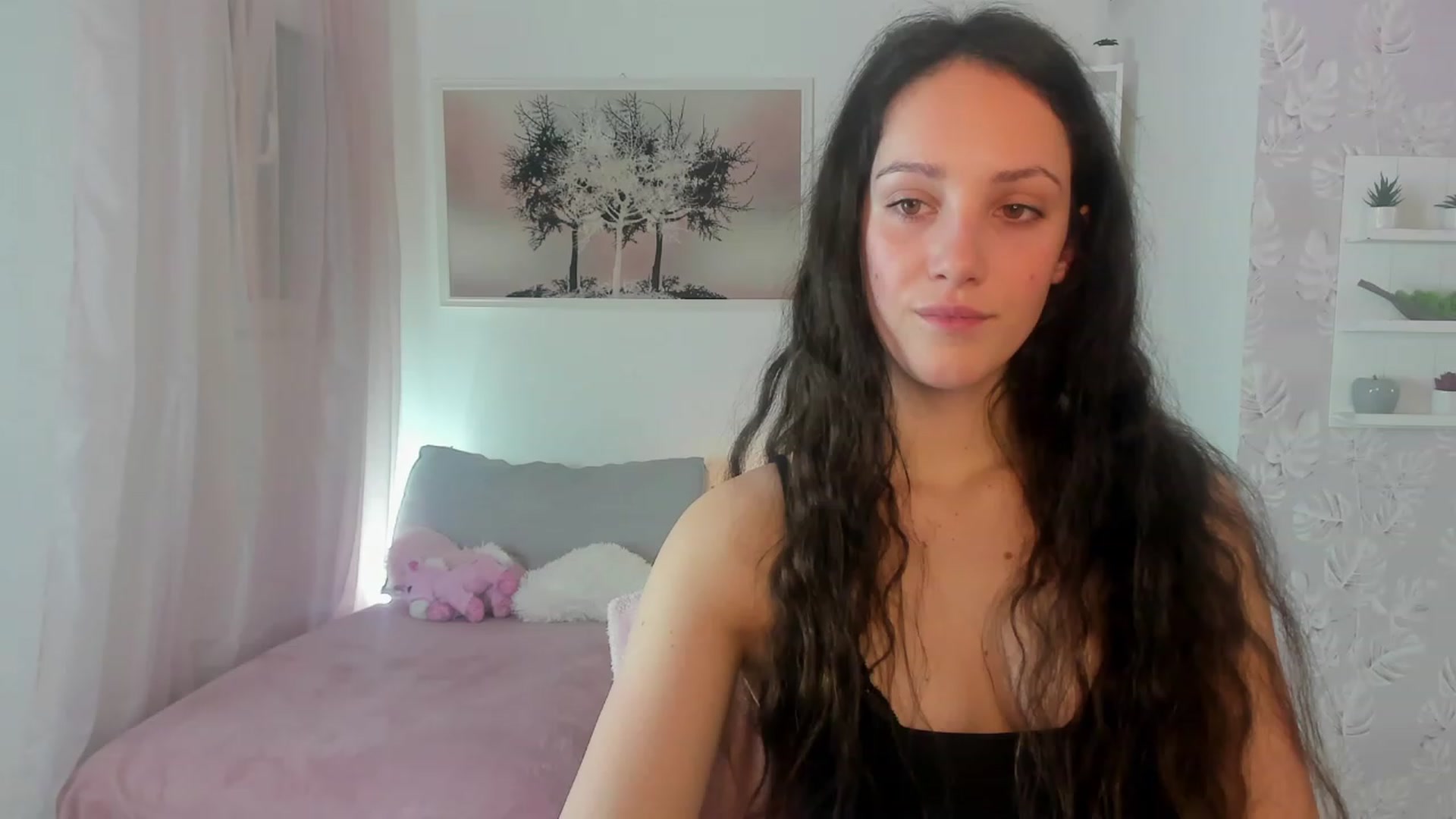 Gallery image thumbnail from Sophie_Rain18's myfreecams stream on, 03/03/2023, 20:29 image 8 of 20