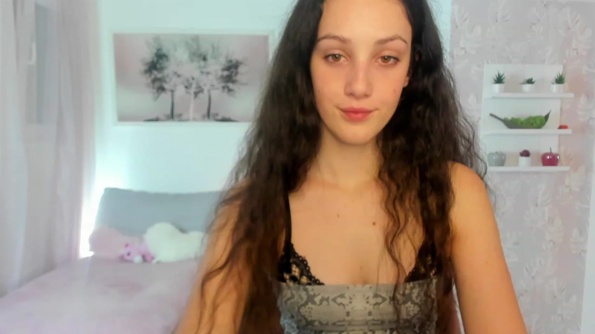 Gallery image thumbnail from Sophie_Rain18's myfreecams stream on, 03/07/2023, 17:28 image 3 of 20