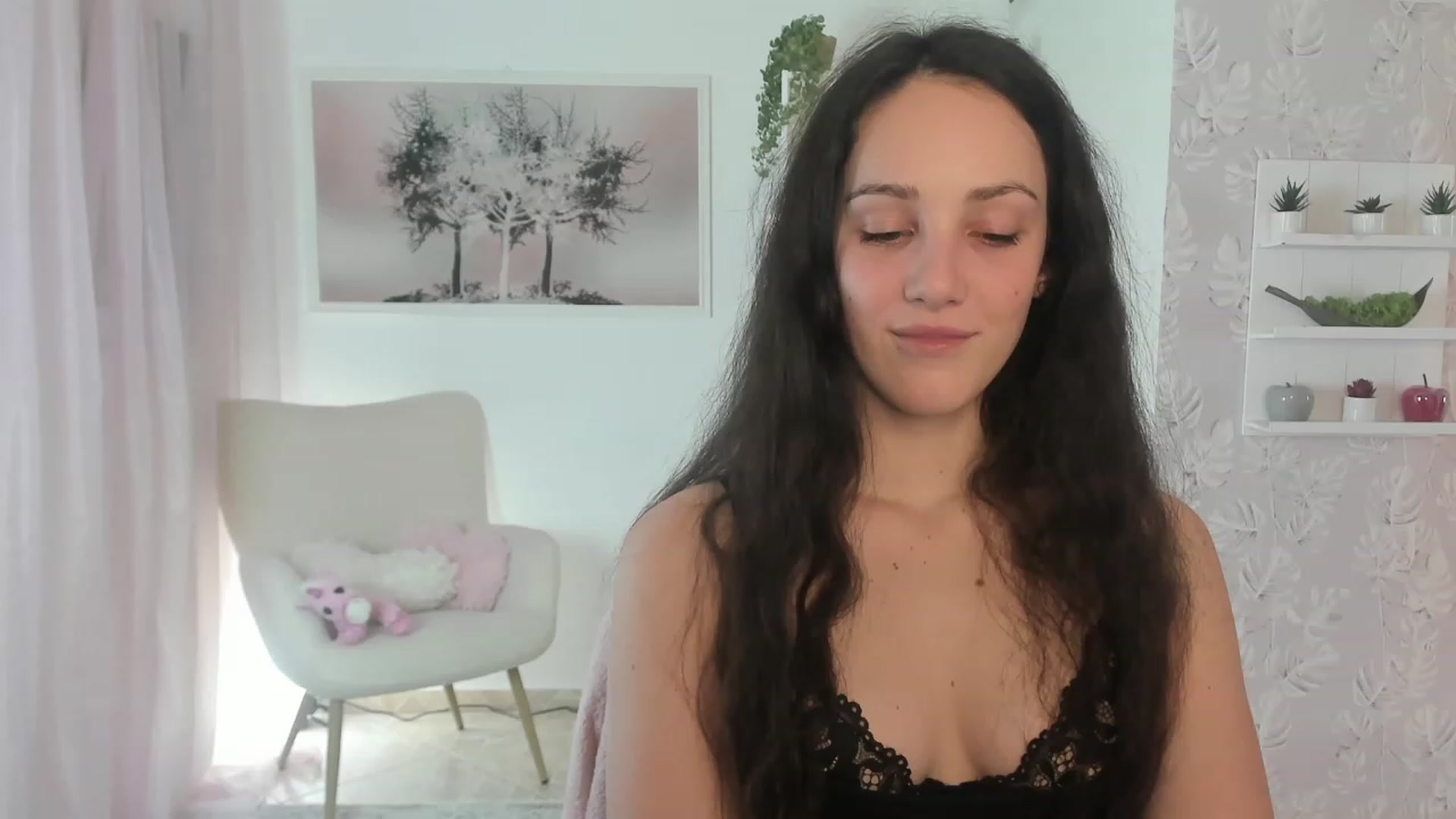 Gallery image thumbnail from Sophie_Rain18's myfreecams stream on, 03/14/2023, 15:51 image 7 of 20