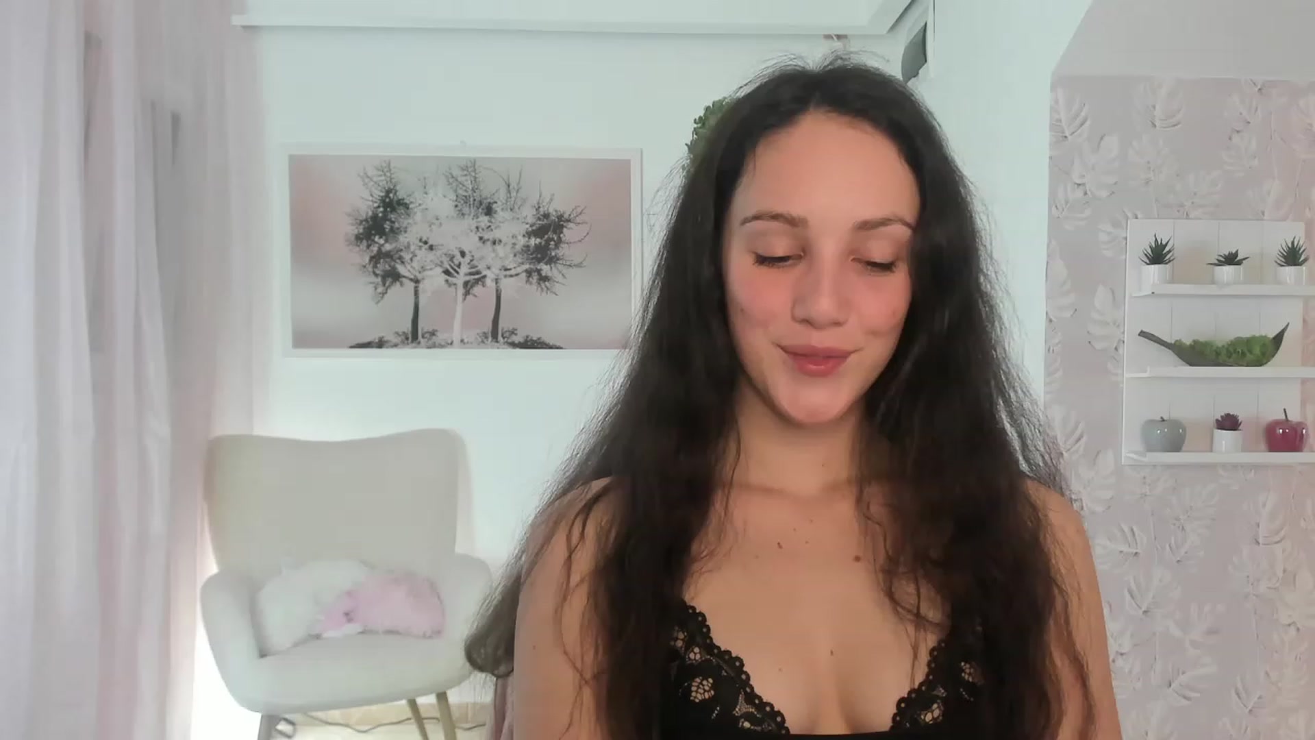 Gallery image thumbnail from Sophie_Rain18's myfreecams stream on, 03/14/2023, 19:39 image 6 of 20