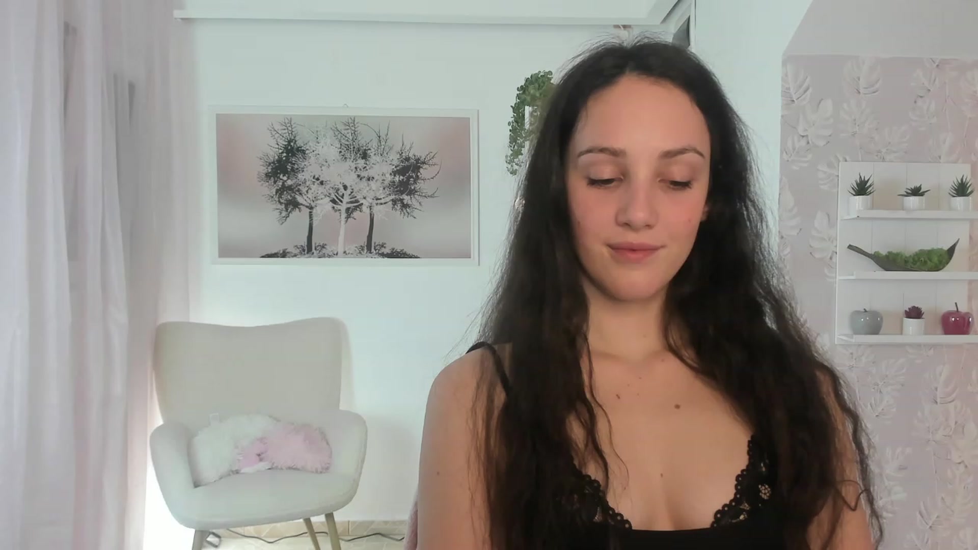 Gallery image thumbnail from Sophie_Rain18's myfreecams stream on, 03/14/2023, 19:39 image 7 of 20