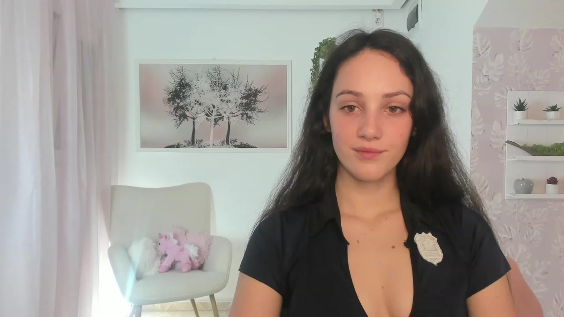 Gallery image thumbnail from Sophie_Rain18's myfreecams stream on, 03/17/2023, 16:00 image 20 of 20