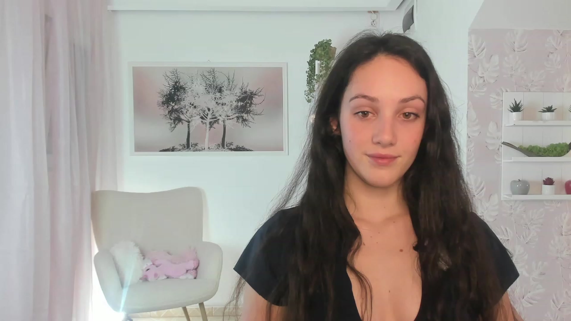 Gallery image thumbnail from Sophie_Rain18's myfreecams stream on, 03/17/2023, 19:16 image 19 of 20