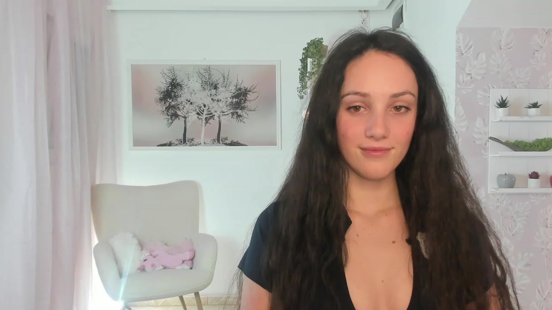 Gallery image thumbnail from Sophie_Rain18's myfreecams stream on, 03/17/2023, 19:16 image 1 of 20