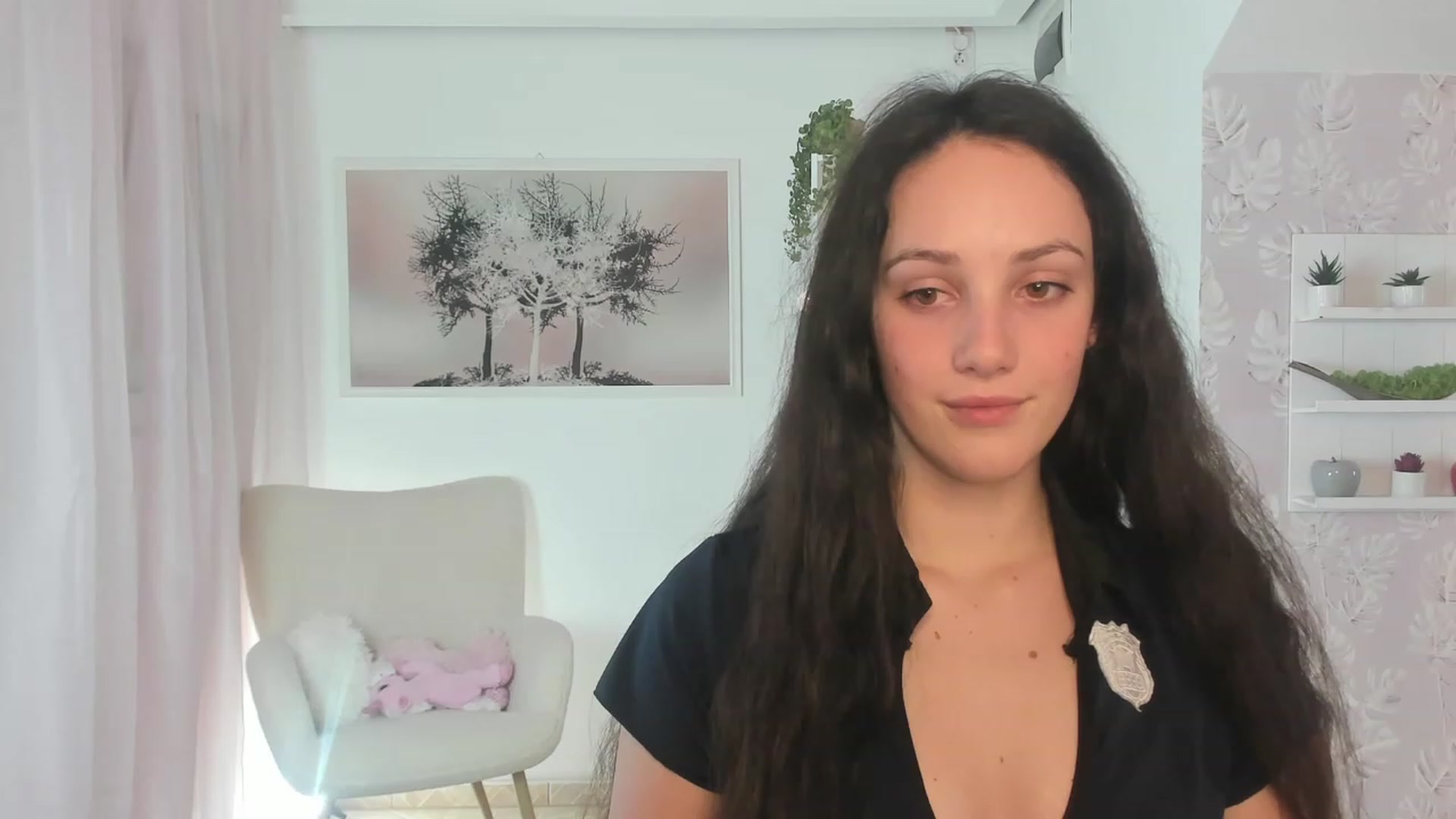 Gallery image thumbnail from Sophie_Rain18's myfreecams stream on, 03/17/2023, 19:16 image 5 of 20