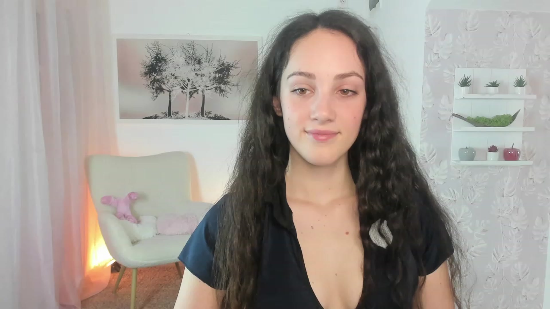 Gallery image thumbnail from Sophie_Rain18's myfreecams stream on, 03/22/2023, 16:11 image 1 of 20