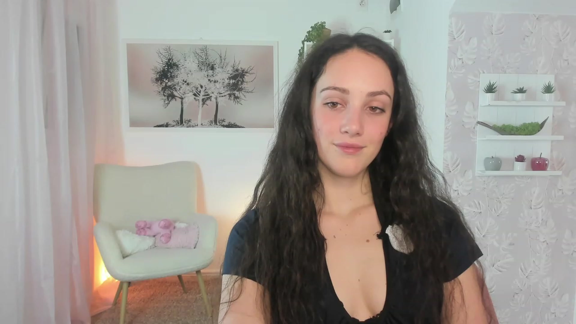 Gallery image thumbnail from Sophie_Rain18's myfreecams stream on, 03/22/2023, 17:50 image 20 of 20