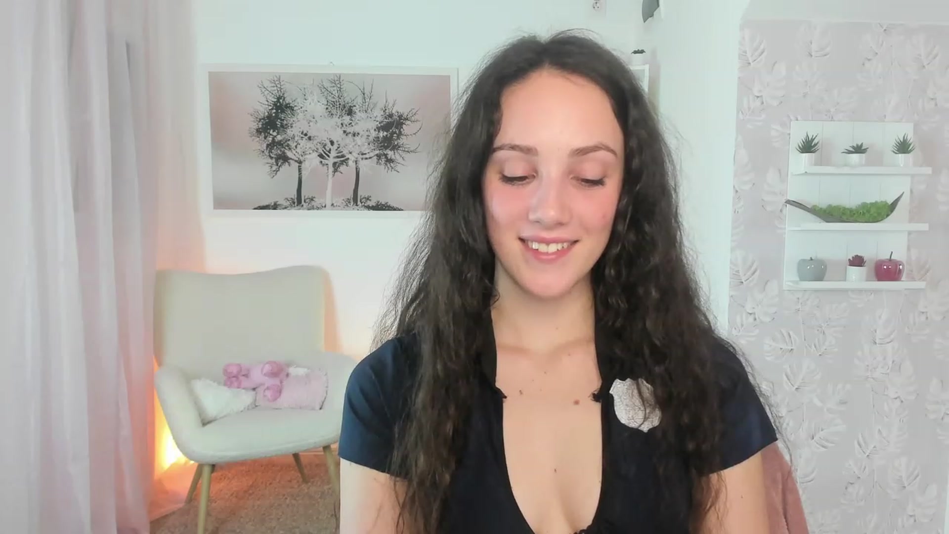 Gallery image thumbnail from Sophie_Rain18's myfreecams stream on, 03/22/2023, 17:50 image 9 of 20