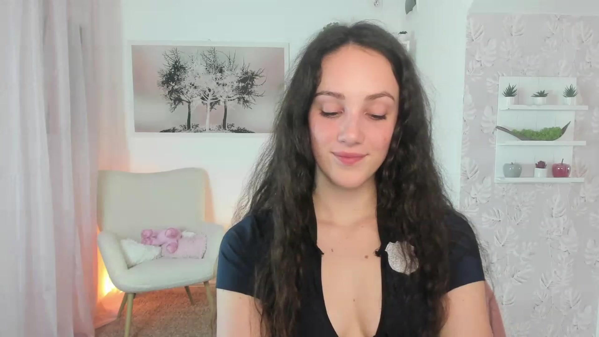 Gallery image thumbnail from Sophie_Rain18's myfreecams stream on, 03/22/2023, 17:50 image 8 of 20
