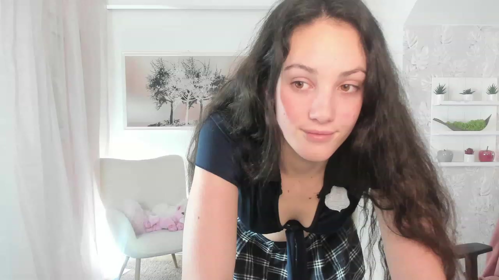 Gallery image thumbnail from Sophie_Rain18's myfreecams stream on, 03/28/2023, 19:37 image 8 of 20