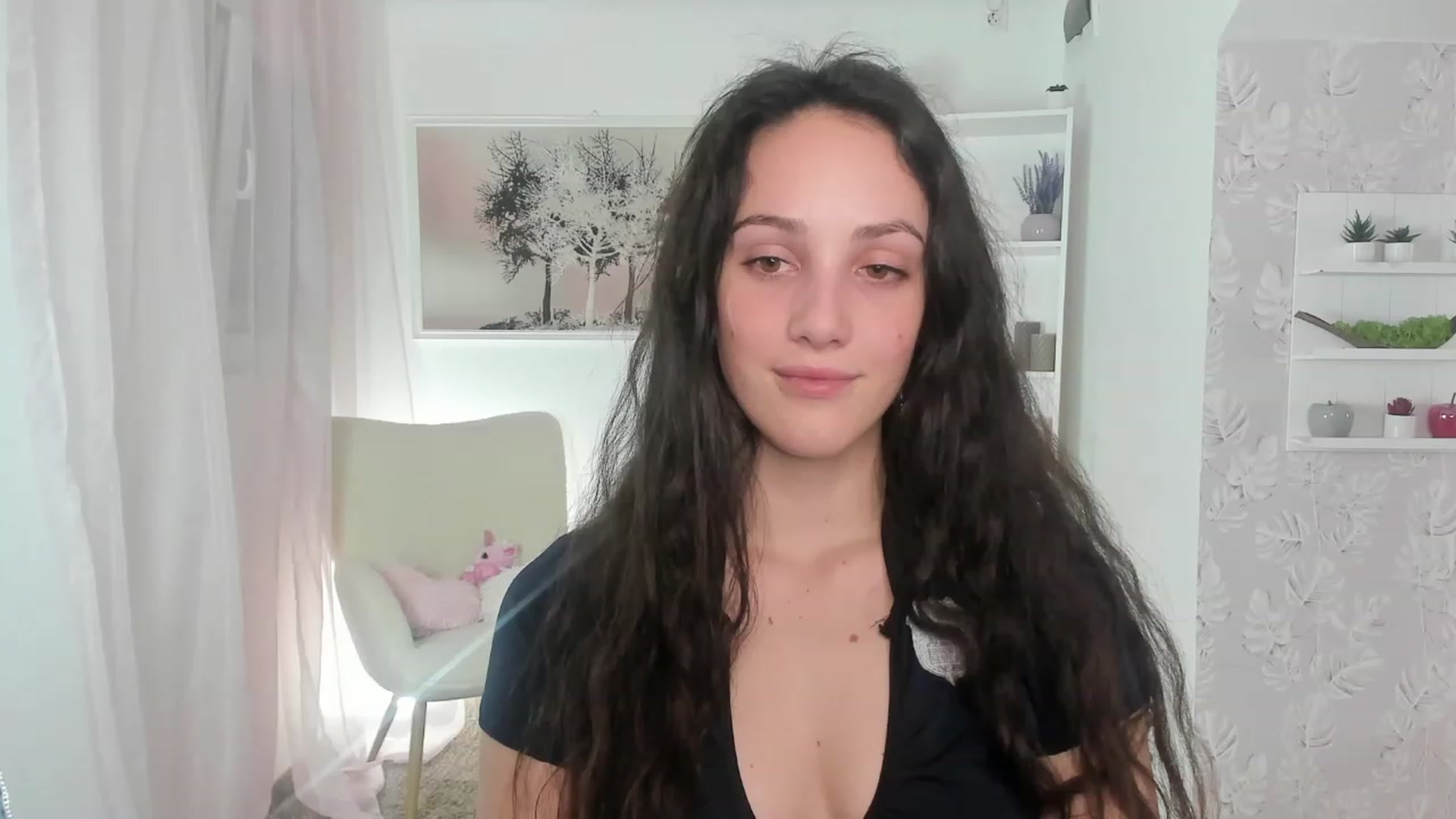 Gallery image thumbnail from Sophie_Rain18's myfreecams stream on, 04/03/2023, 15:55 image 7 of 20