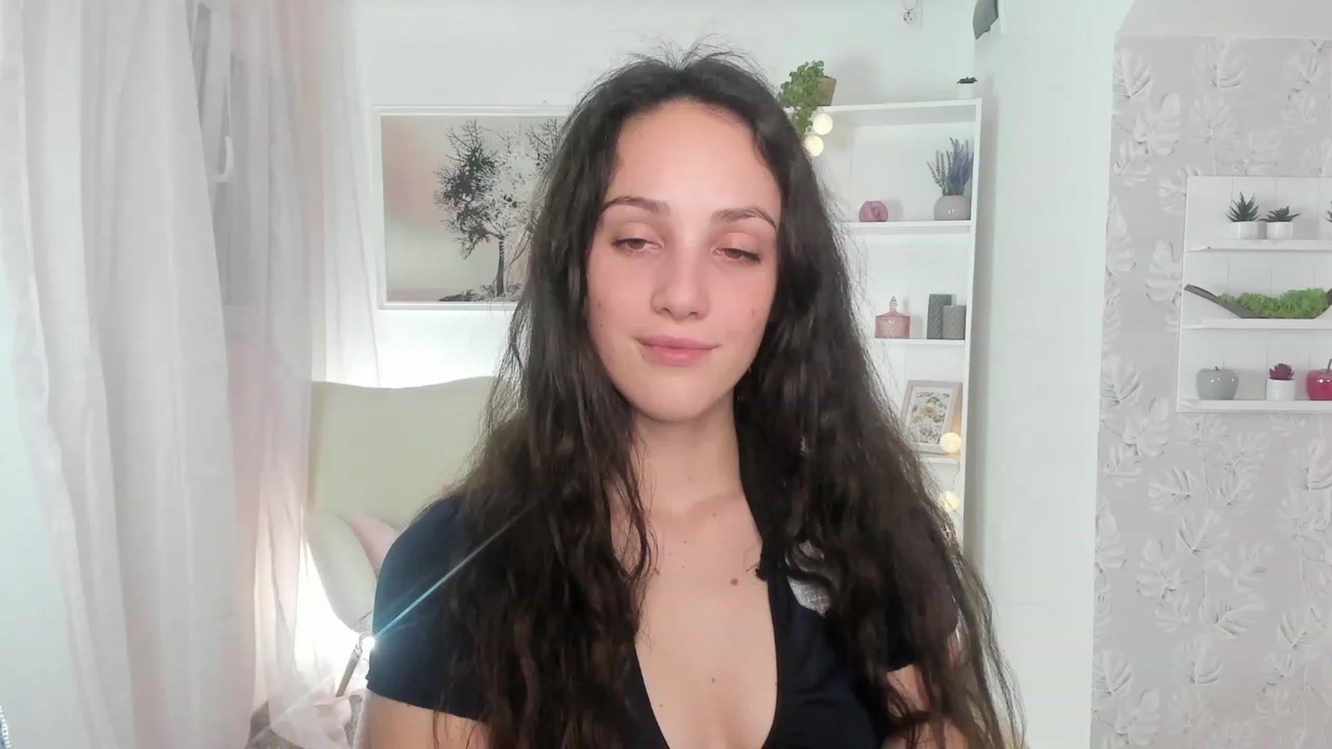 Gallery image thumbnail from Sophie_Rain18's myfreecams stream on, 04/03/2023, 15:55 image 8 of 20