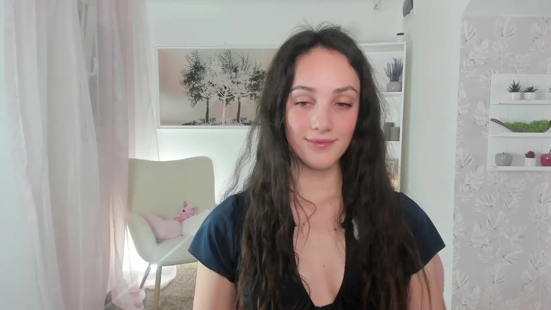 Gallery image thumbnail from Sophie_Rain18's myfreecams stream on, 04/03/2023, 17:47 image 17 of 20