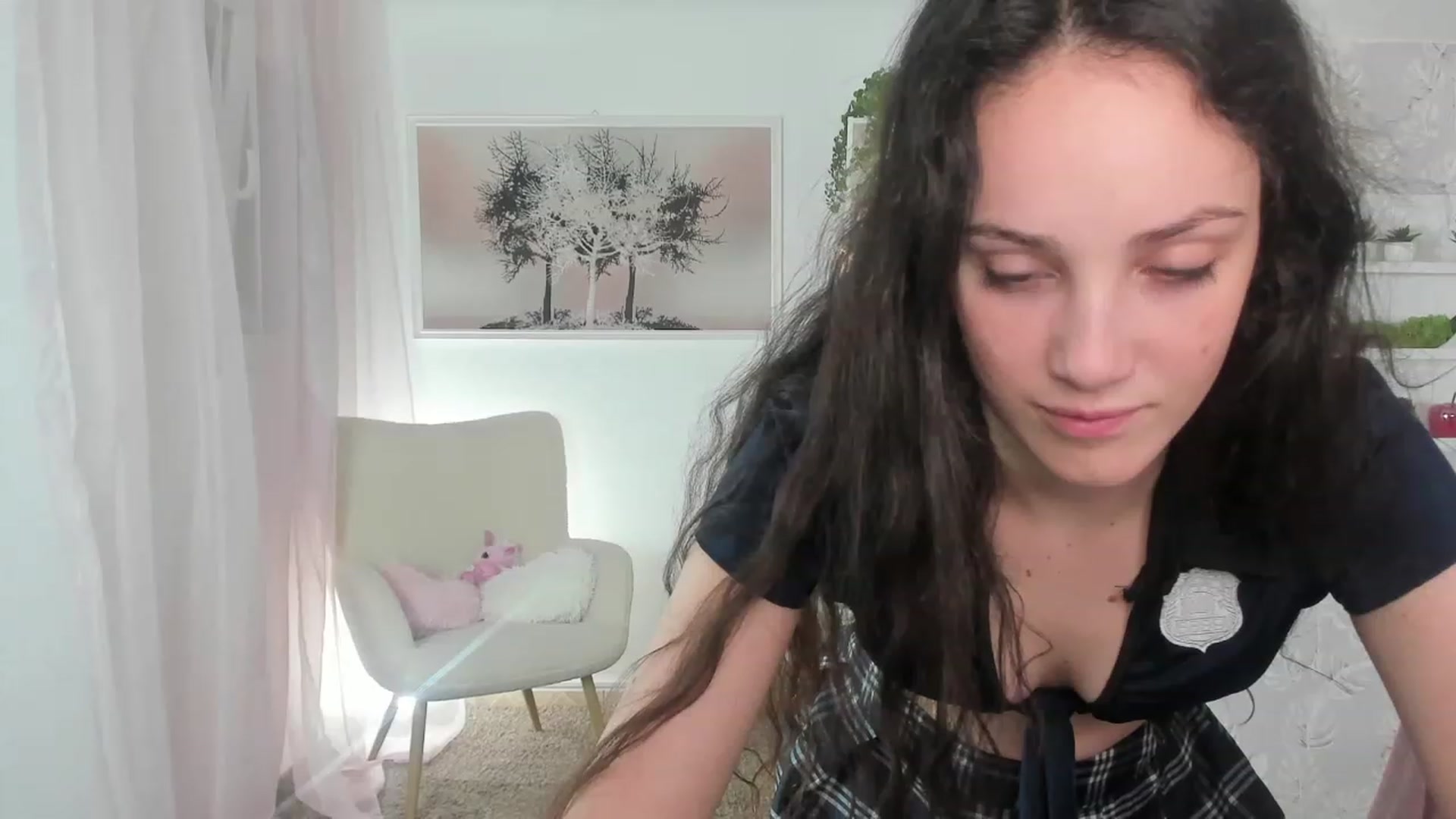 Gallery image thumbnail from Sophie_Rain18's myfreecams stream on, 04/03/2023, 17:47 image 10 of 20