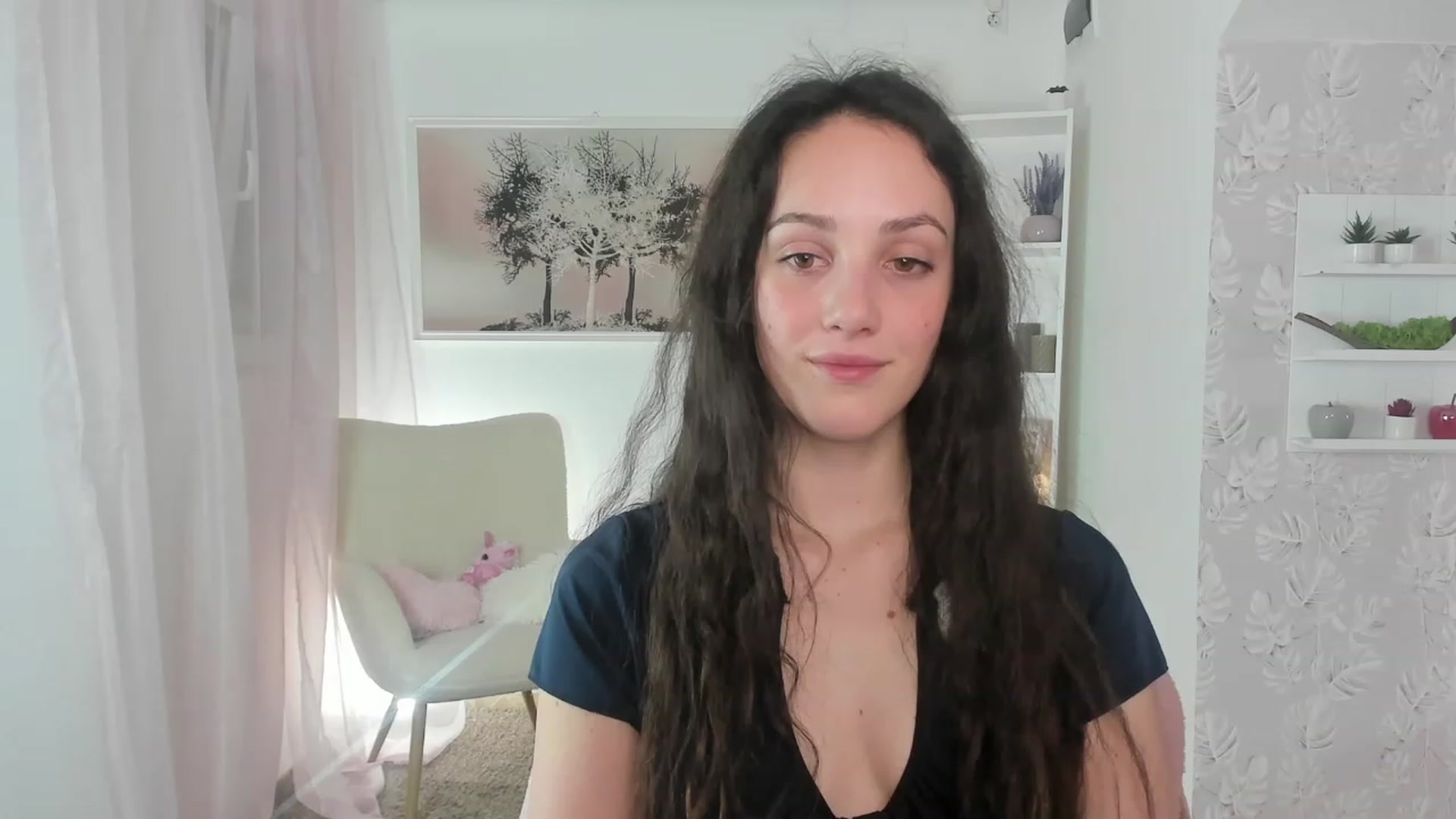 Gallery image thumbnail from Sophie_Rain18's myfreecams stream on, 04/03/2023, 17:47 image 16 of 20