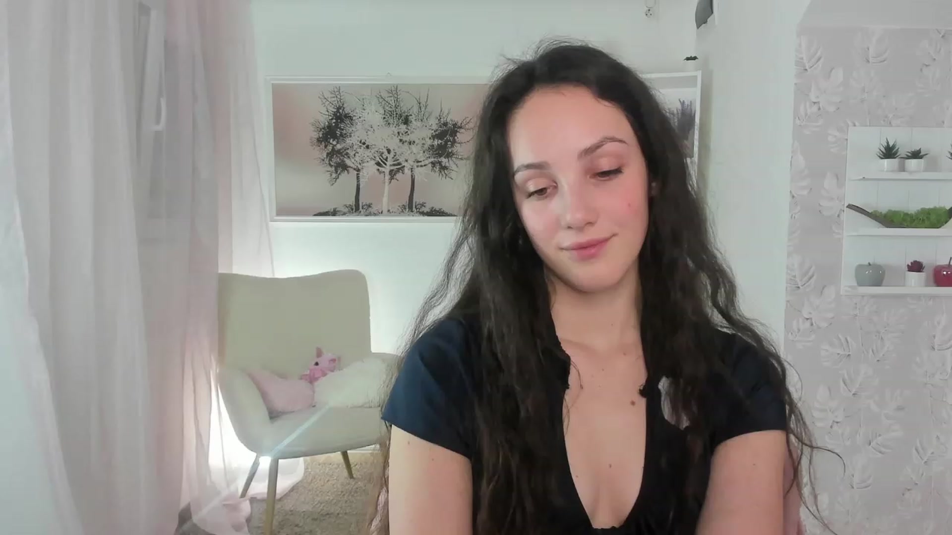 Gallery image thumbnail from Sophie_Rain18's myfreecams stream on, 04/03/2023, 17:47 image 15 of 20