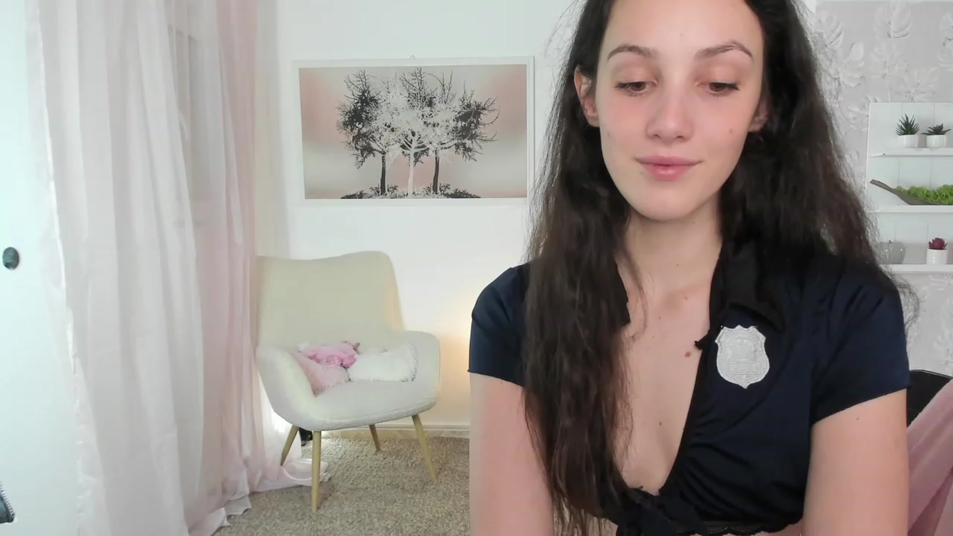 Gallery image thumbnail from Sophie_Rain18's myfreecams stream on, 04/10/2023, 15:06 image 16 of 20