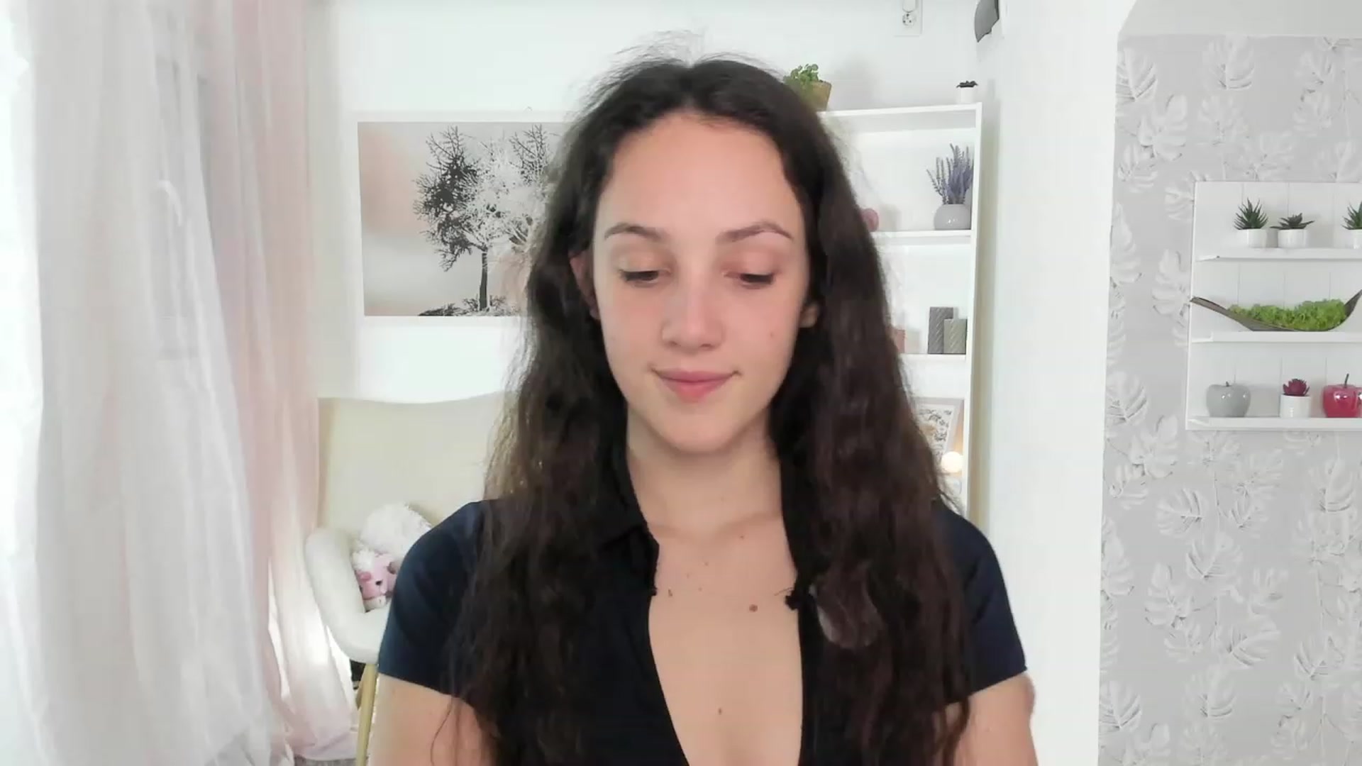 Gallery image thumbnail from Sophie_Rain18's myfreecams stream on, 04/19/2023, 14:52 image 19 of 20