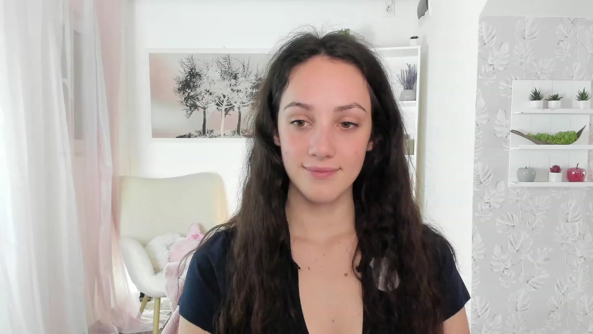 Gallery image thumbnail from Sophie_Rain18's myfreecams stream on, 04/19/2023, 18:13 image 5 of 20