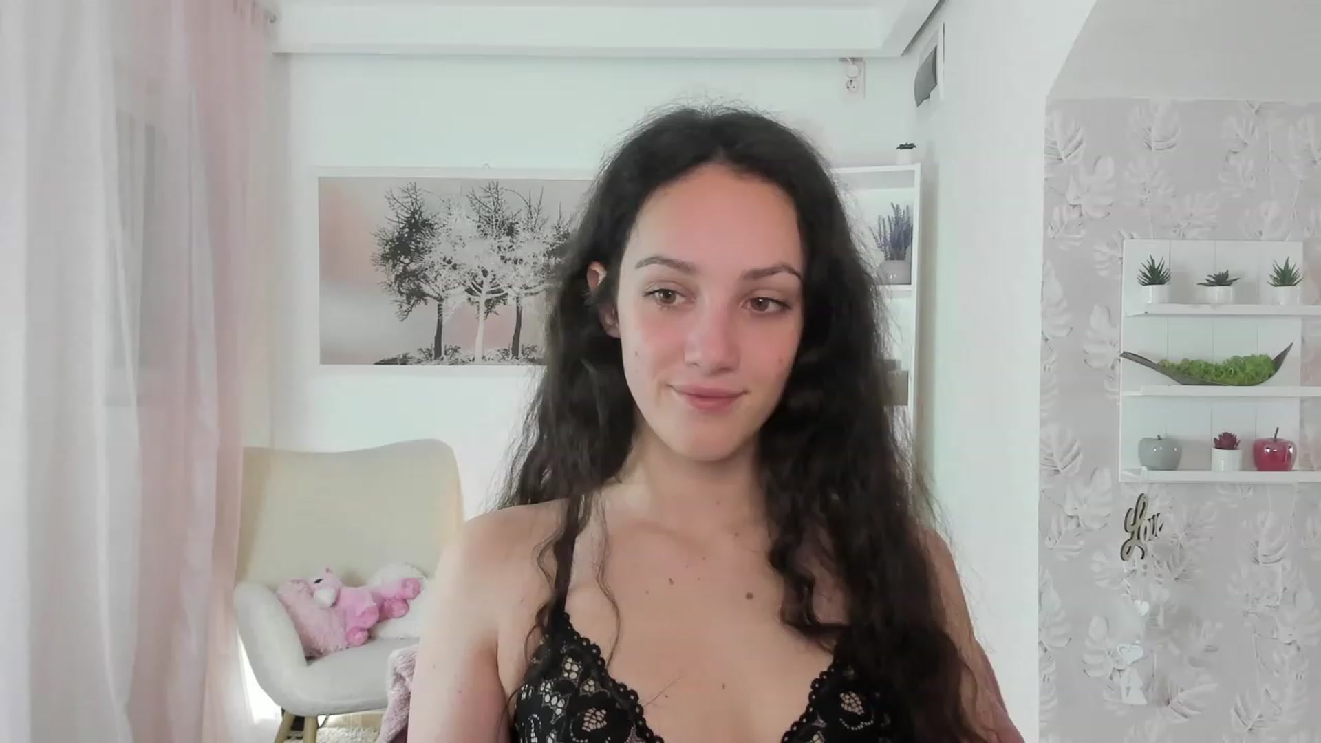 Gallery image thumbnail from Sophie_Rain18's myfreecams stream on, 04/25/2023, 14:57 image 11 of 20