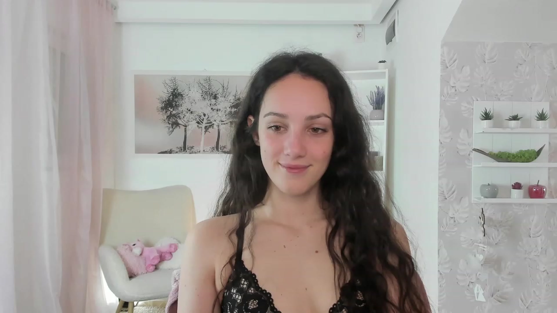 Gallery image thumbnail from Sophie_Rain18's myfreecams stream on, 04/25/2023, 14:57 image 13 of 20
