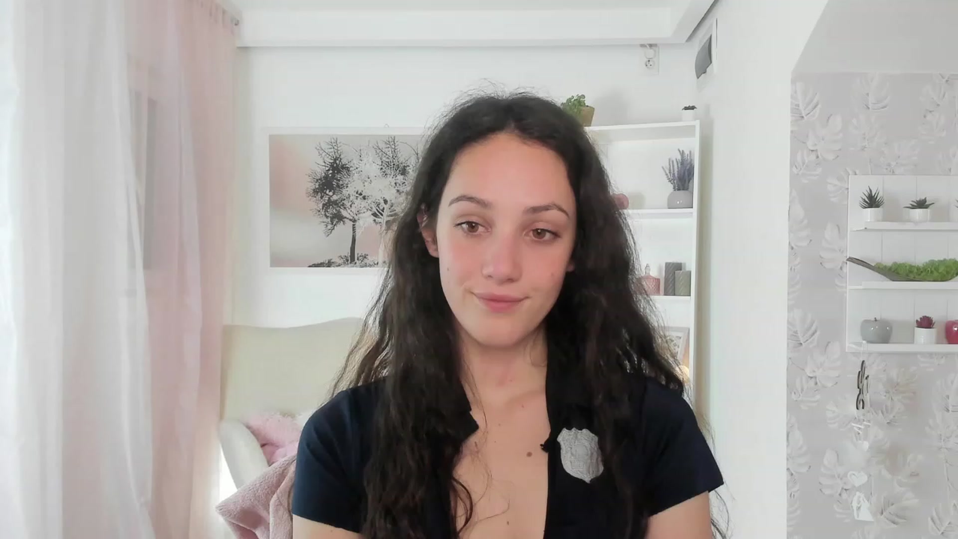 Gallery image thumbnail from Sophie_Rain18's myfreecams stream on, 04/25/2023, 17:24 image 7 of 20