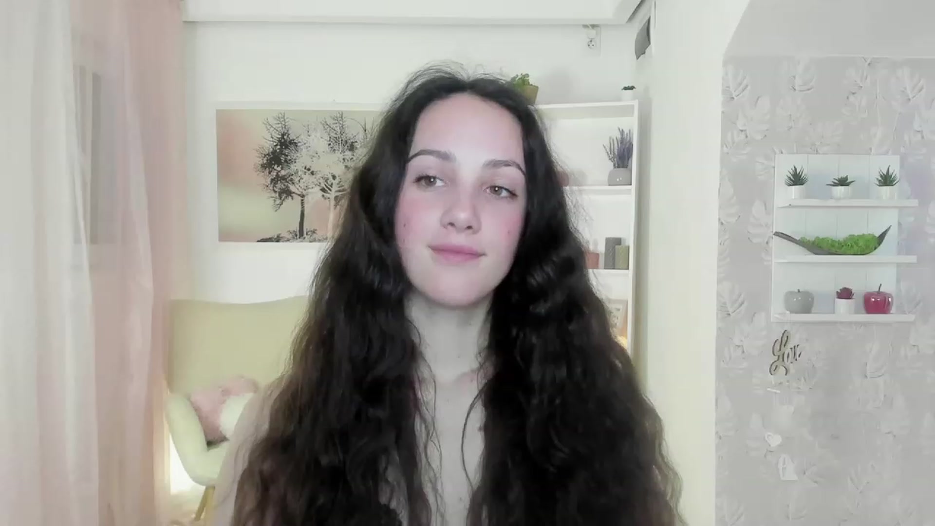 Gallery image thumbnail from Sophie_Rain18's myfreecams stream on, 05/11/2023, 17:16 image 15 of 20