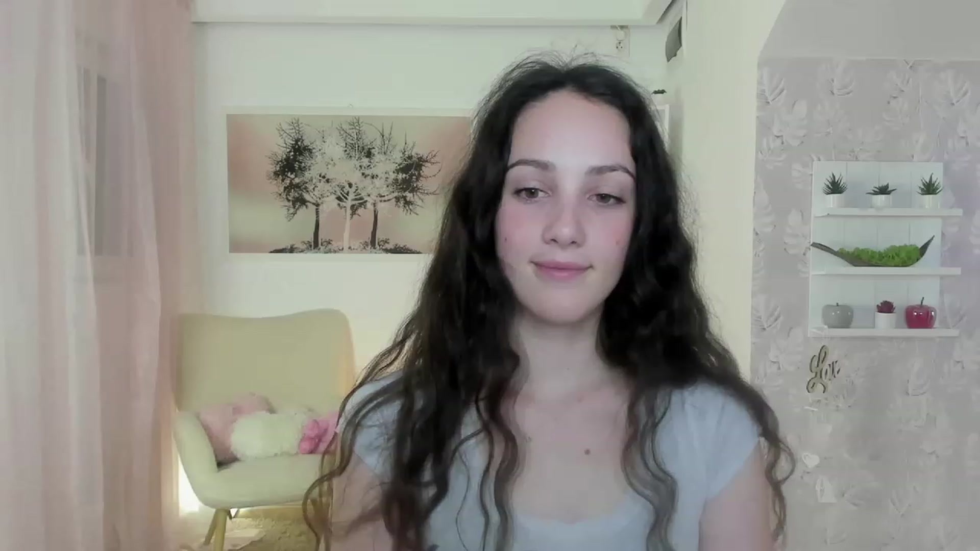 Gallery image thumbnail from Sophie_Rain18's myfreecams stream on, 05/11/2023, 17:16 image 2 of 20