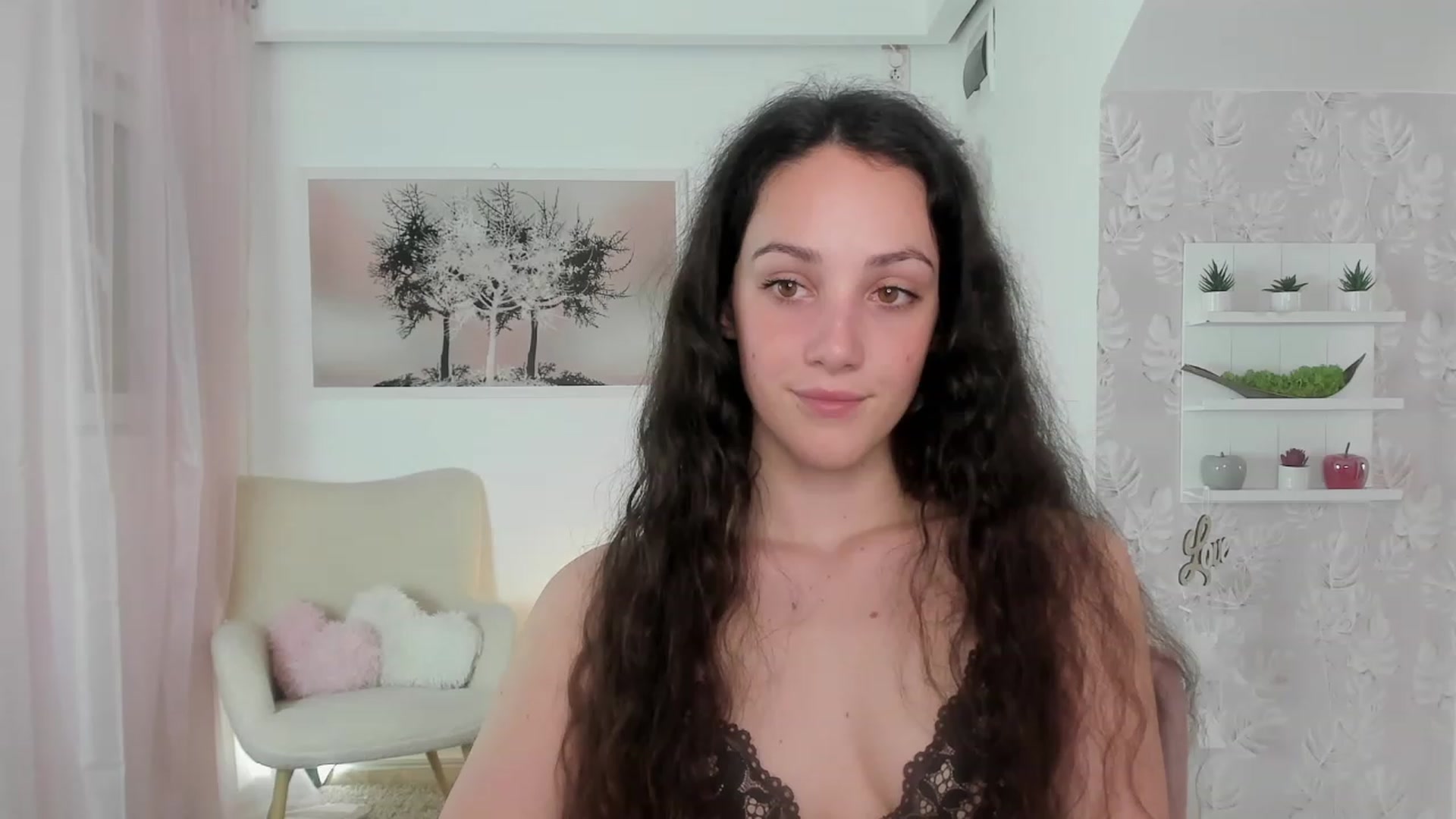 Gallery image thumbnail from Sophie_Rain18's myfreecams stream on, 05/15/2023, 15:58 image 16 of 20