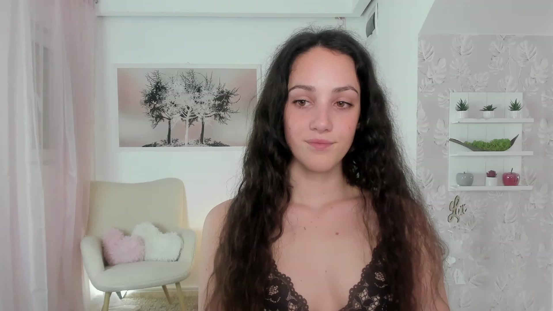Gallery image thumbnail from Sophie_Rain18's myfreecams stream on, 05/15/2023, 15:58 image 13 of 20