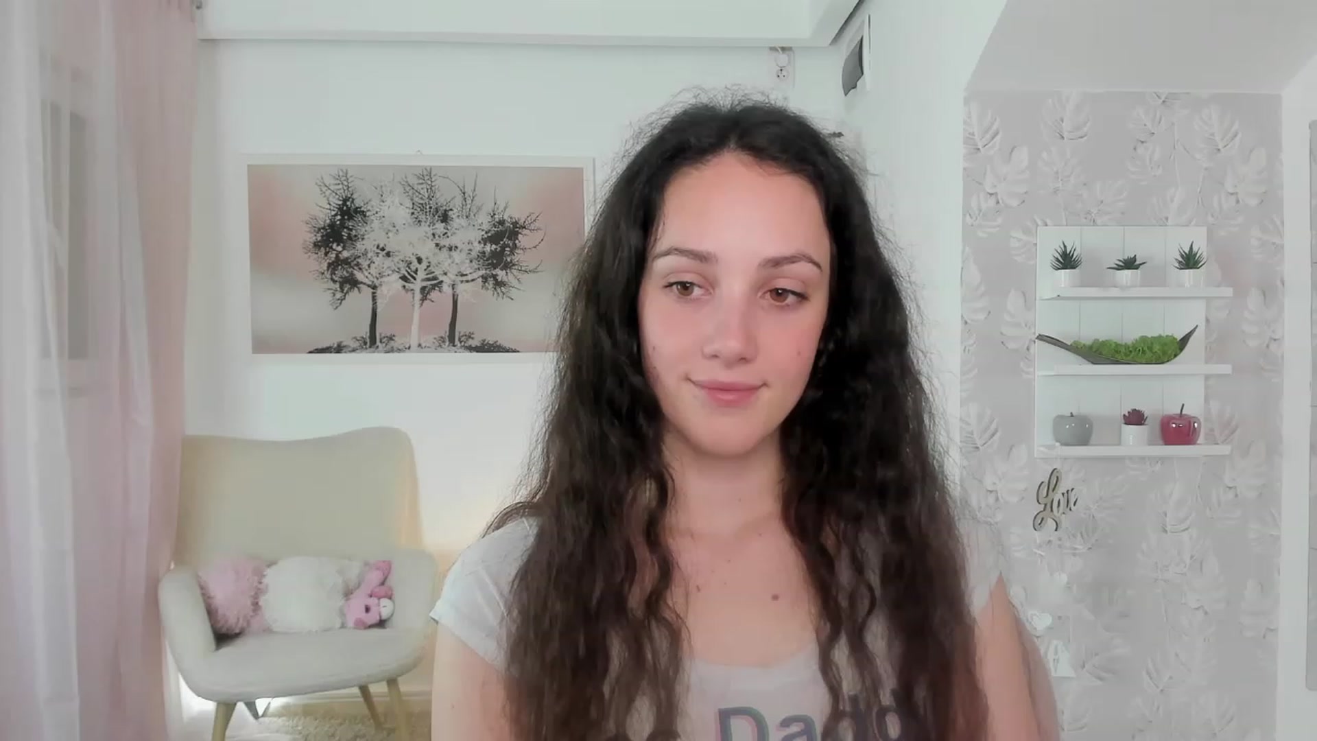 Gallery image thumbnail from Sophie_Rain18's myfreecams stream on, 05/16/2023, 17:11 image 19 of 20