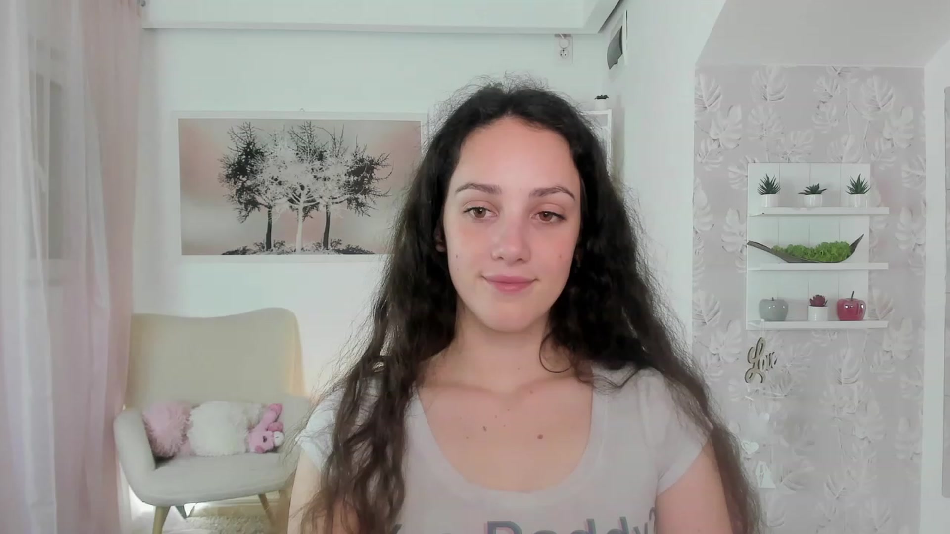Gallery image thumbnail from Sophie_Rain18's myfreecams stream on, 05/16/2023, 17:11 image 15 of 20