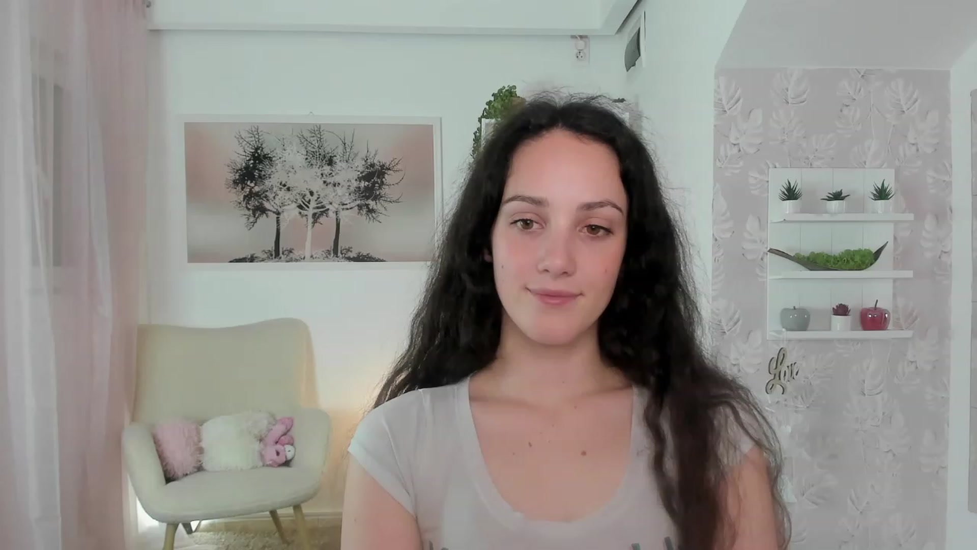 Gallery image thumbnail from Sophie_Rain18's myfreecams stream on, 05/16/2023, 18:59 image 8 of 20