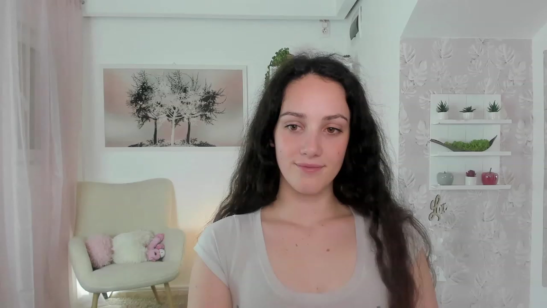Gallery image thumbnail from Sophie_Rain18's myfreecams stream on, 05/16/2023, 18:59 image 6 of 20