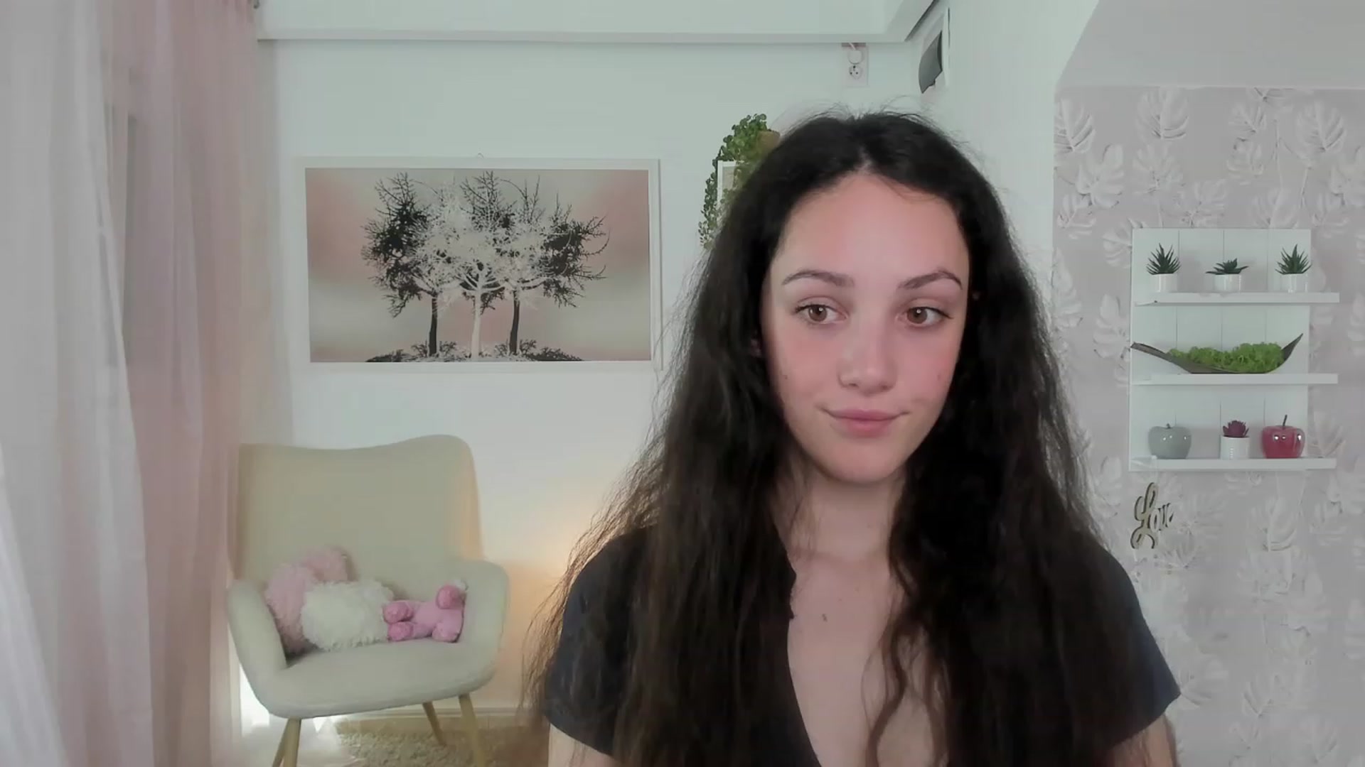 Gallery image thumbnail from Sophie_Rain18's myfreecams stream on, 05/23/2023, 14:04 image 8 of 20