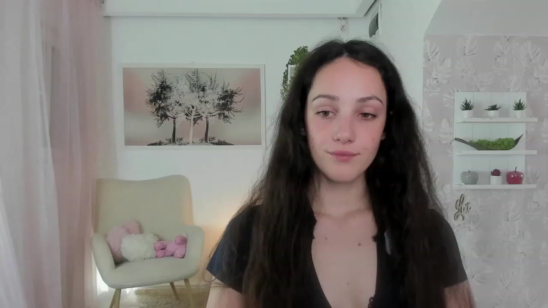 Gallery image thumbnail from Sophie_Rain18's myfreecams stream on, 05/23/2023, 14:04 image 9 of 20