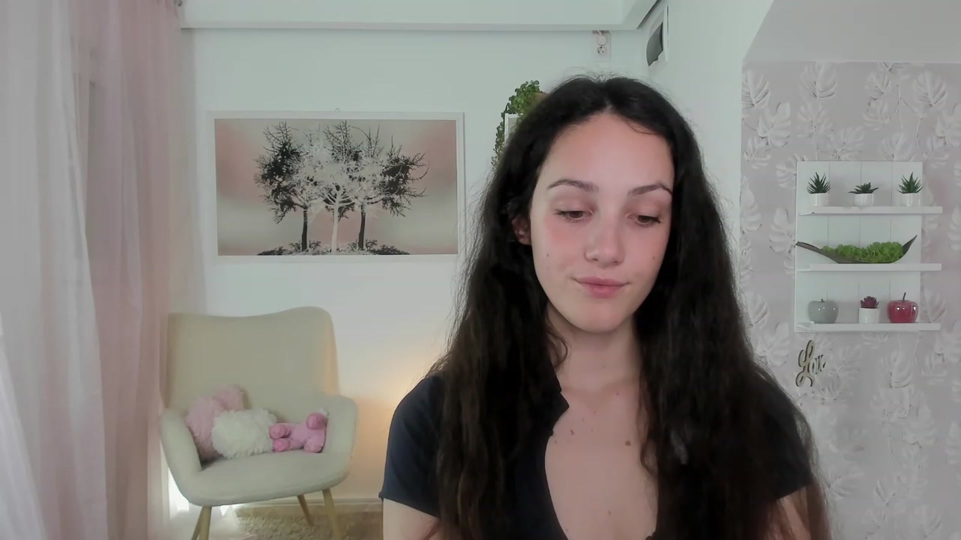 Gallery image thumbnail from Sophie_Rain18's myfreecams stream on, 05/23/2023, 15:22 image 18 of 20