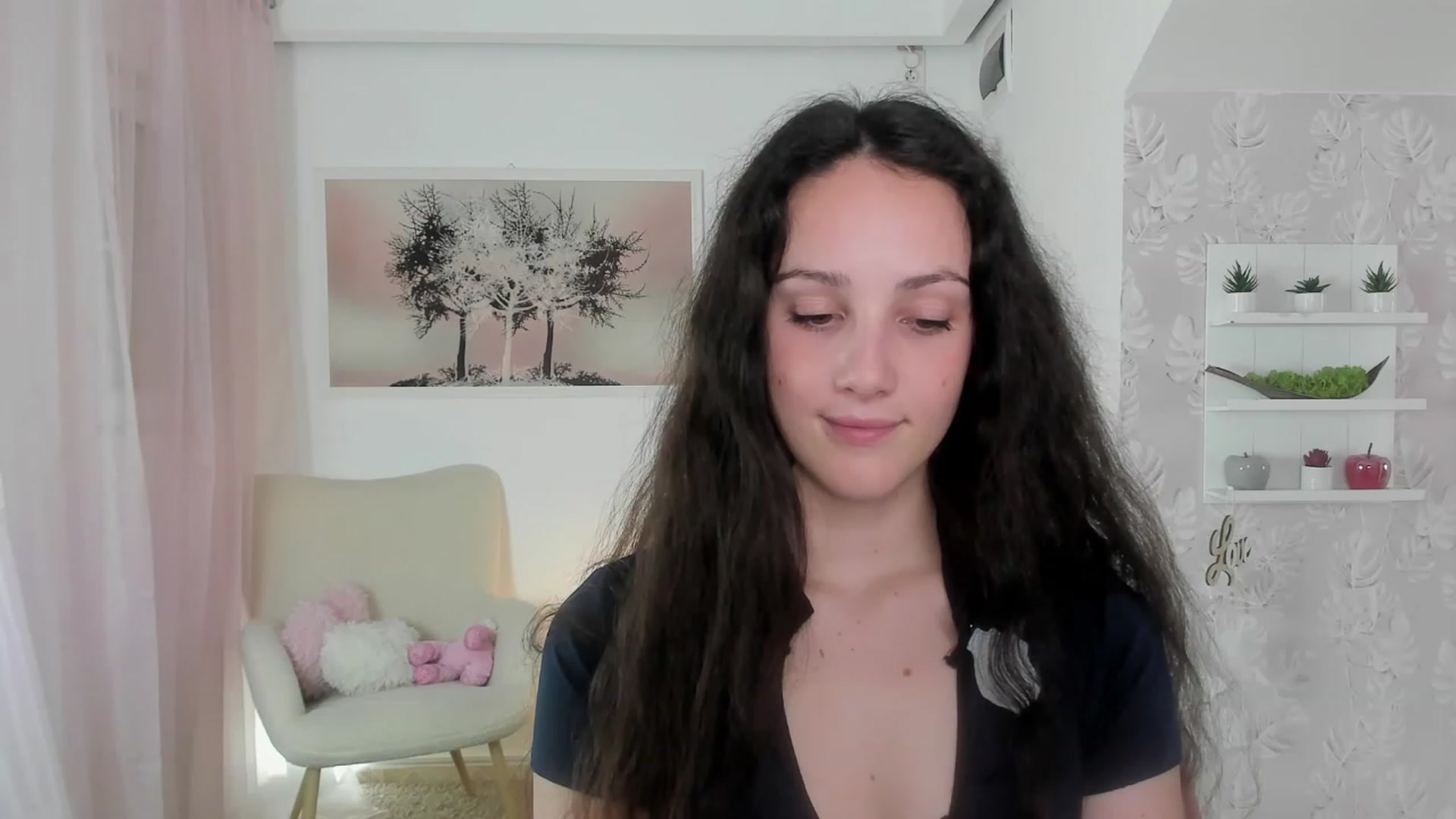 Gallery image thumbnail from Sophie_Rain18's myfreecams stream on, 05/23/2023, 15:22 image 1 of 20