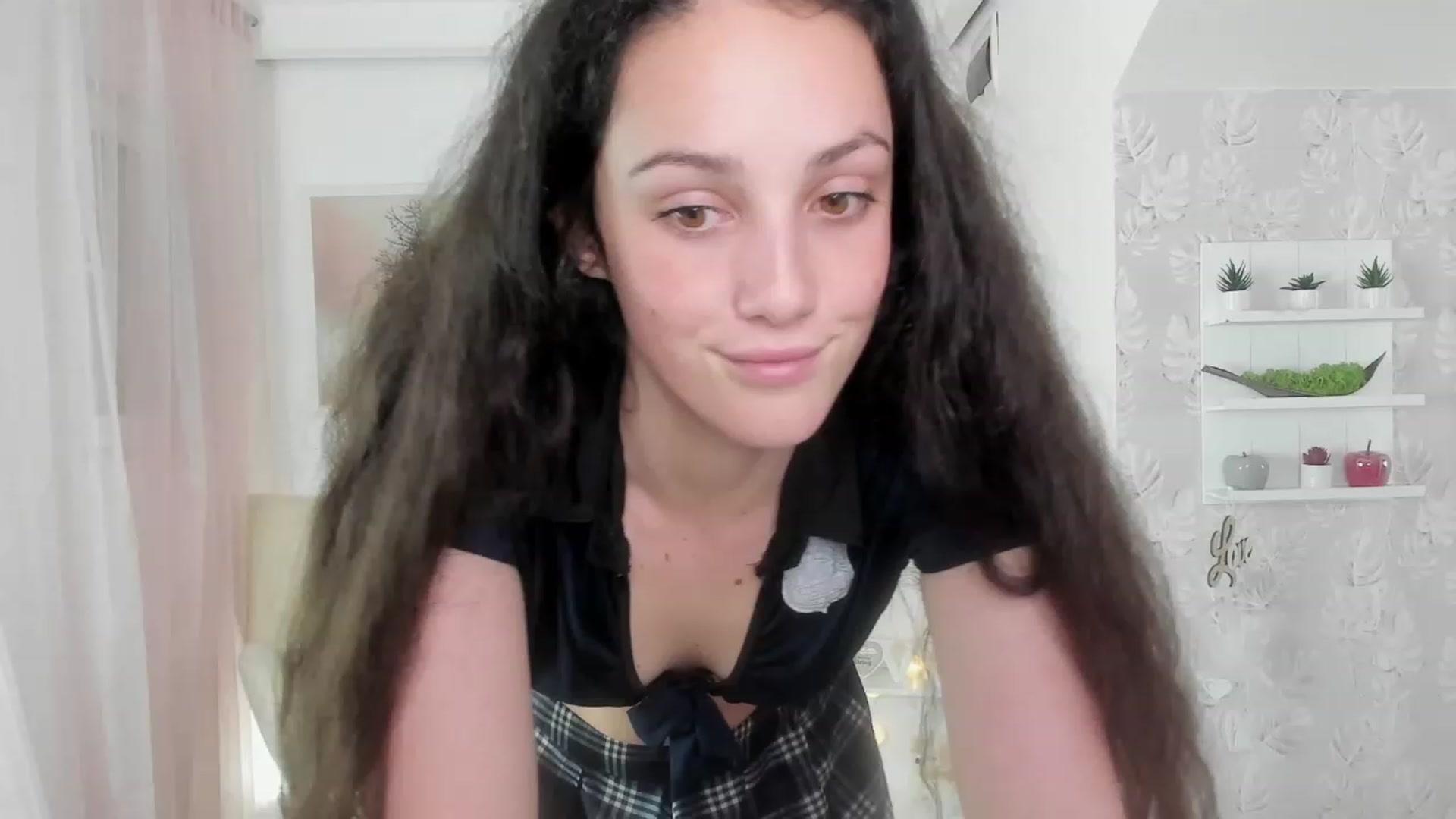 Gallery image thumbnail from Sophie_Rain18's myfreecams stream on, 05/23/2023, 17:22 image 1 of 20