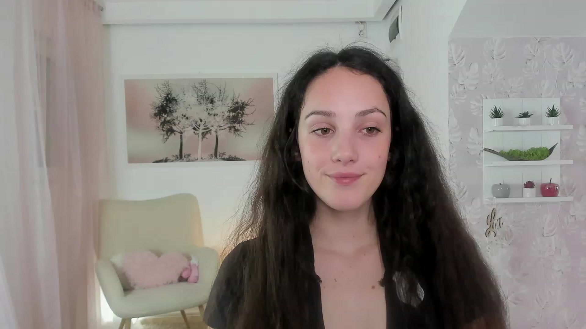 Gallery image thumbnail from Sophie_Rain18's myfreecams stream on, 05/23/2023, 17:22 image 8 of 20