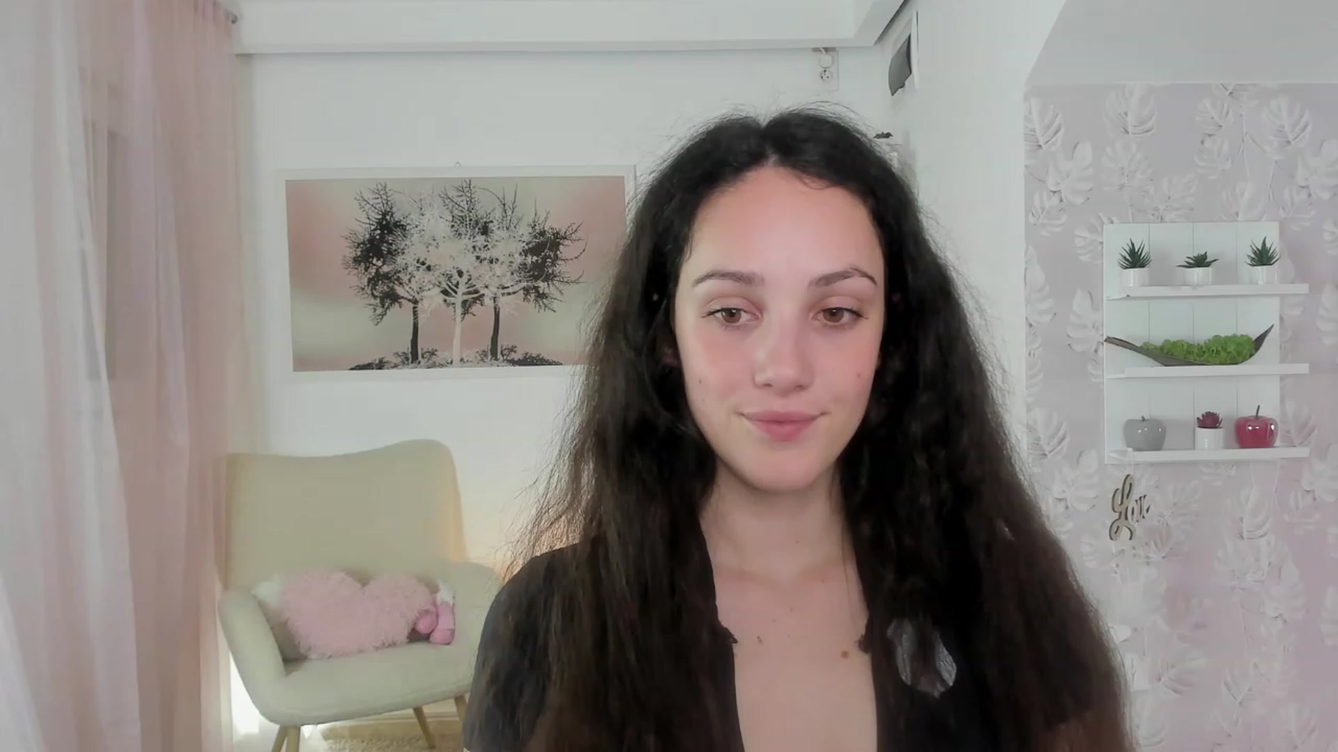 Gallery image thumbnail from Sophie_Rain18's myfreecams stream on, 05/23/2023, 17:22 image 10 of 20