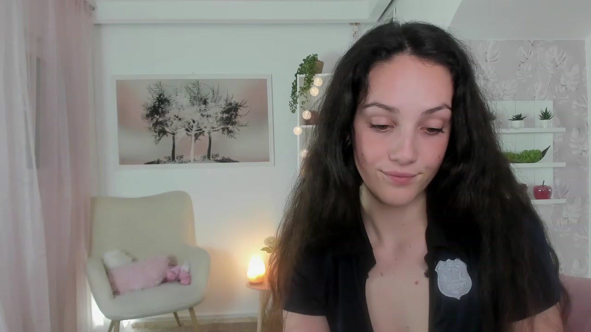 Gallery image thumbnail from Sophie_Rain18's myfreecams stream on, 05/23/2023, 18:07 image 8 of 20