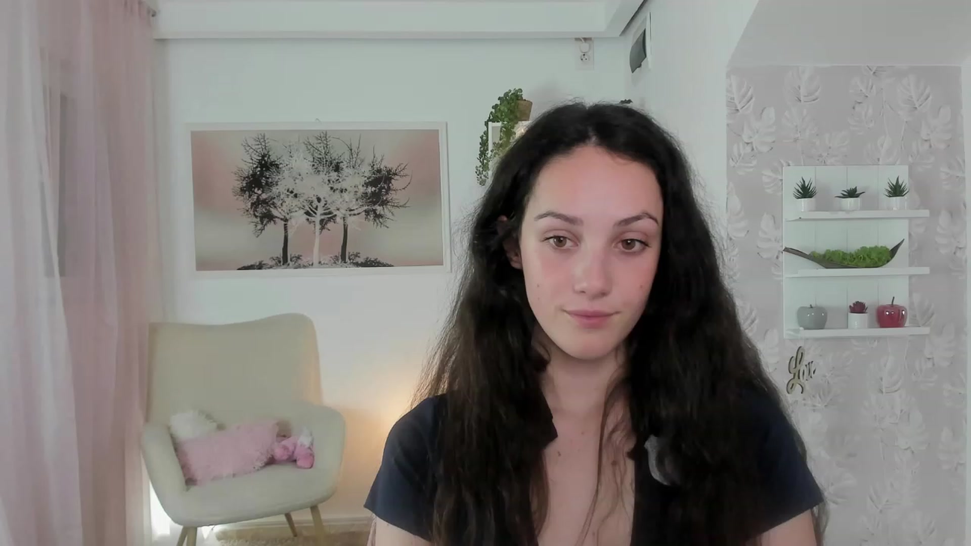 Gallery image thumbnail from Sophie_Rain18's myfreecams stream on, 05/23/2023, 18:07 image 13 of 20