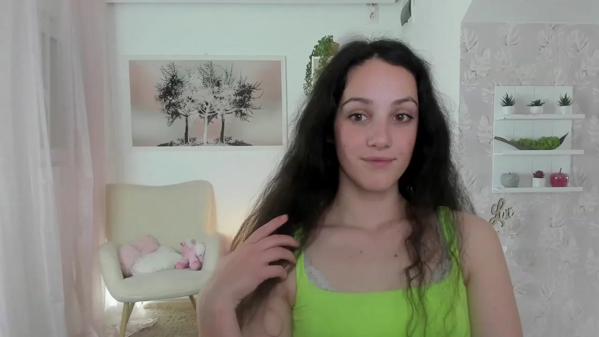 Gallery image thumbnail from Sophie_Rain18's myfreecams stream on, 05/25/2023, 14:46 image 8 of 20