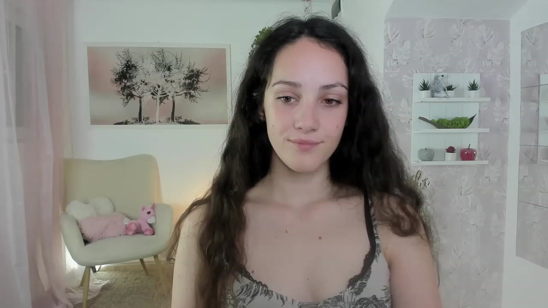 Gallery image thumbnail from Sophie_Rain18's myfreecams stream on, 05/30/2023, 12:59 image 7 of 20