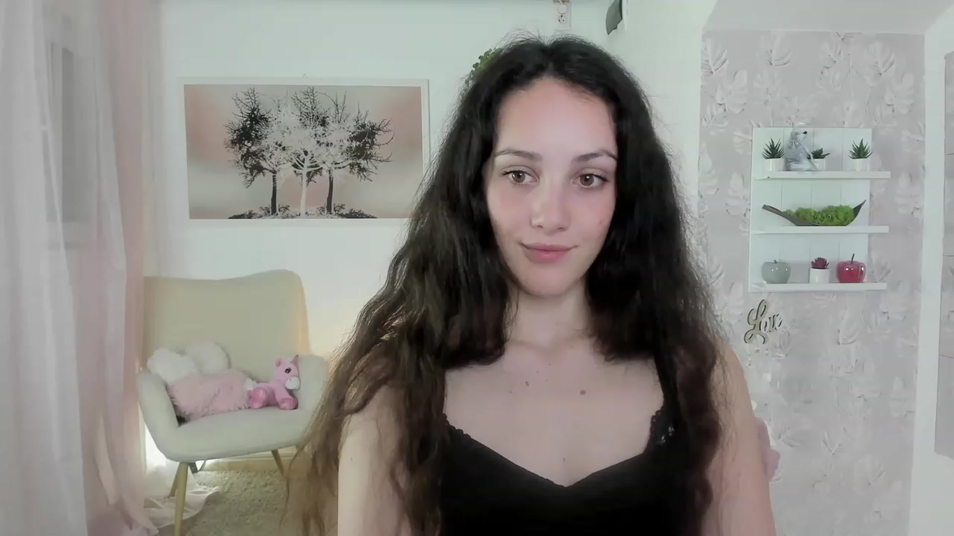 Gallery image thumbnail from Sophie_Rain18's myfreecams stream on, 05/30/2023, 13:53 image 20 of 20