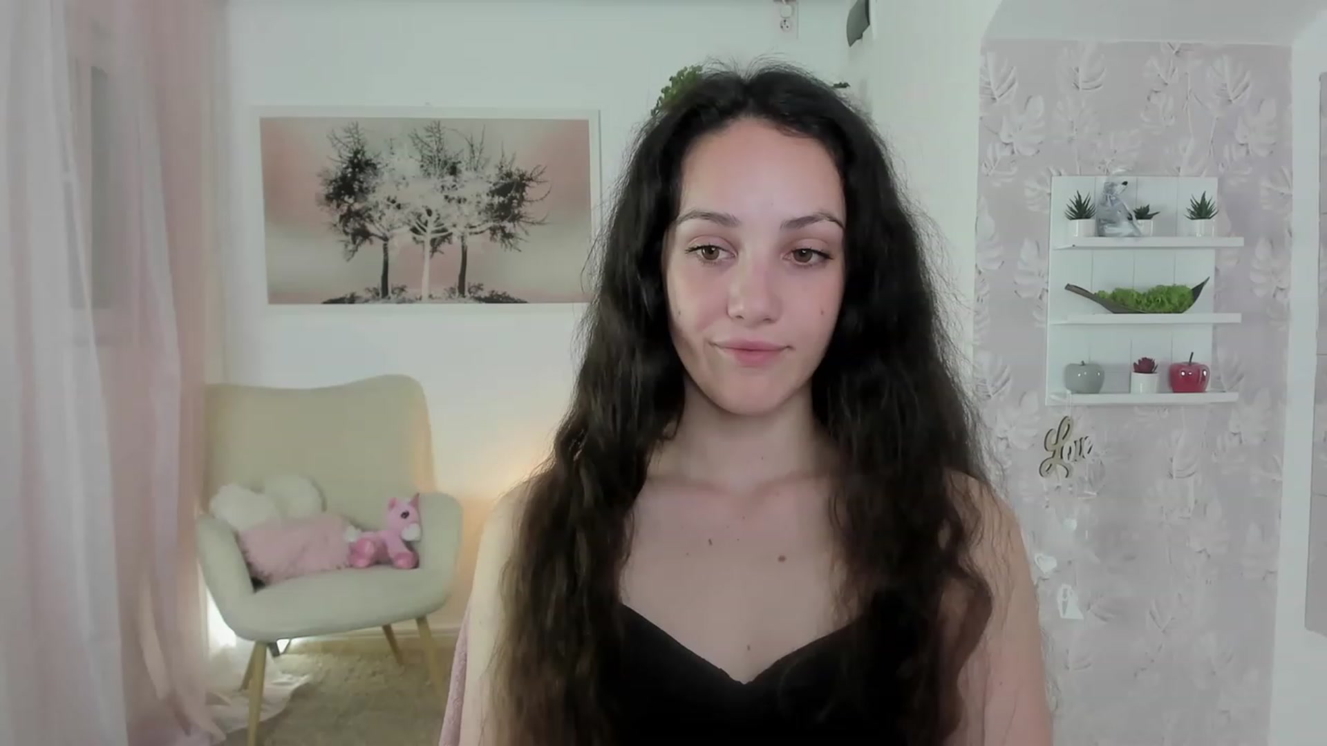 Gallery image thumbnail from Sophie_Rain18's myfreecams stream on, 05/30/2023, 13:53 image 9 of 20