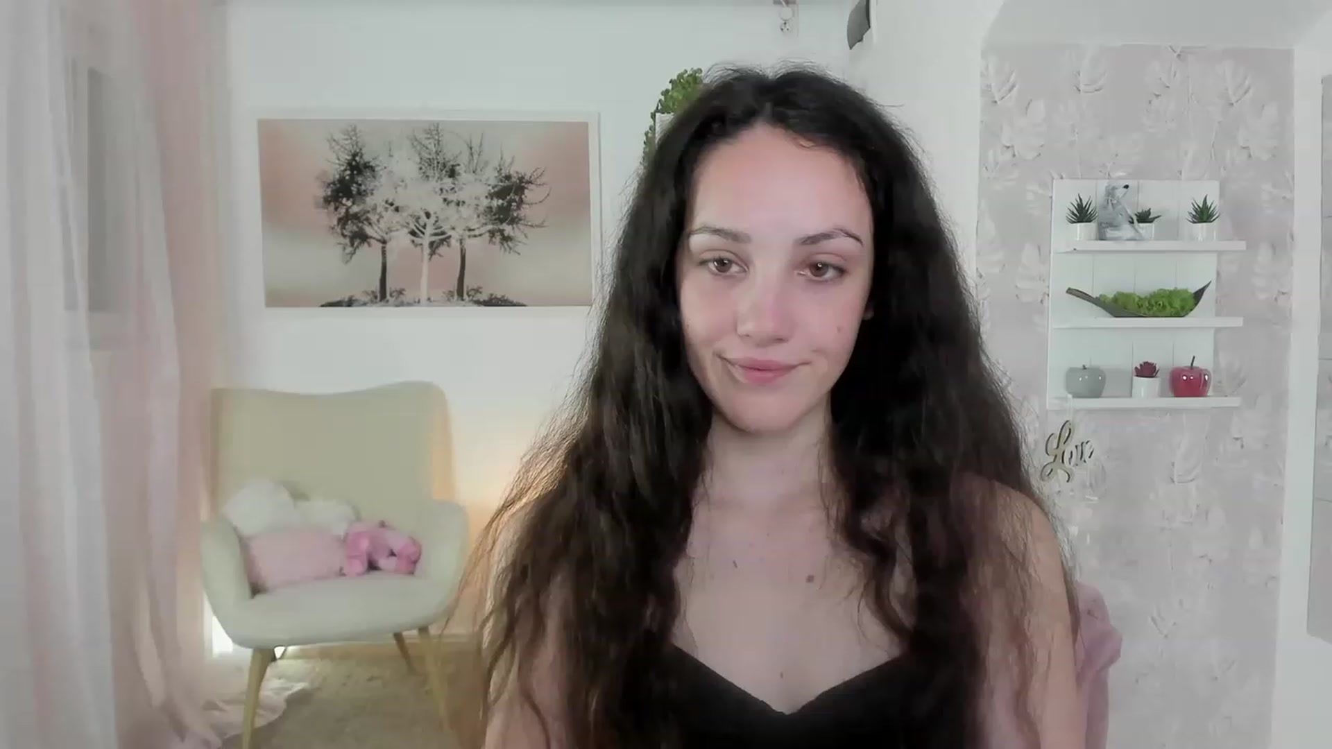 Gallery image thumbnail from Sophie_Rain18's myfreecams stream on, 05/30/2023, 14:42 image 11 of 20