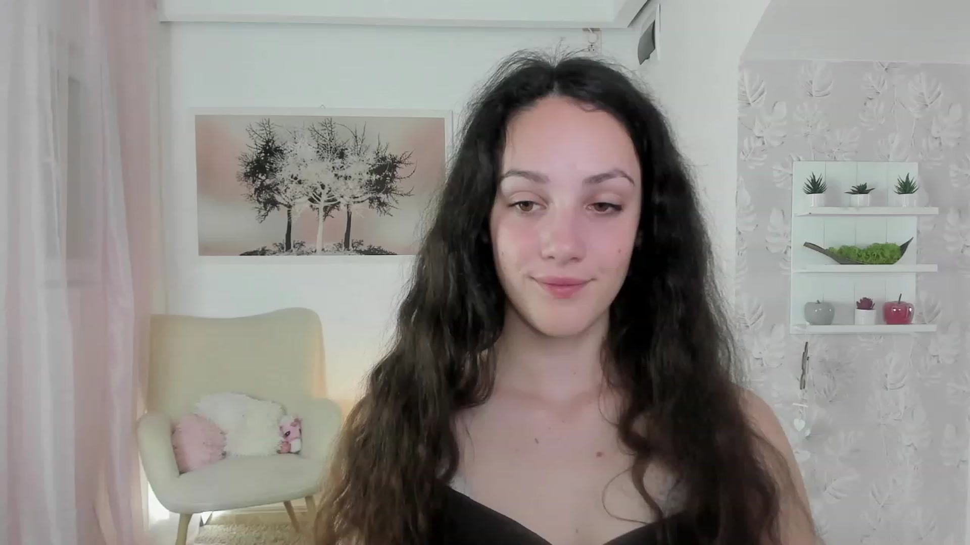 Gallery image thumbnail from Sophie_Rain18's myfreecams stream on, 05/31/2023, 15:04 image 8 of 20