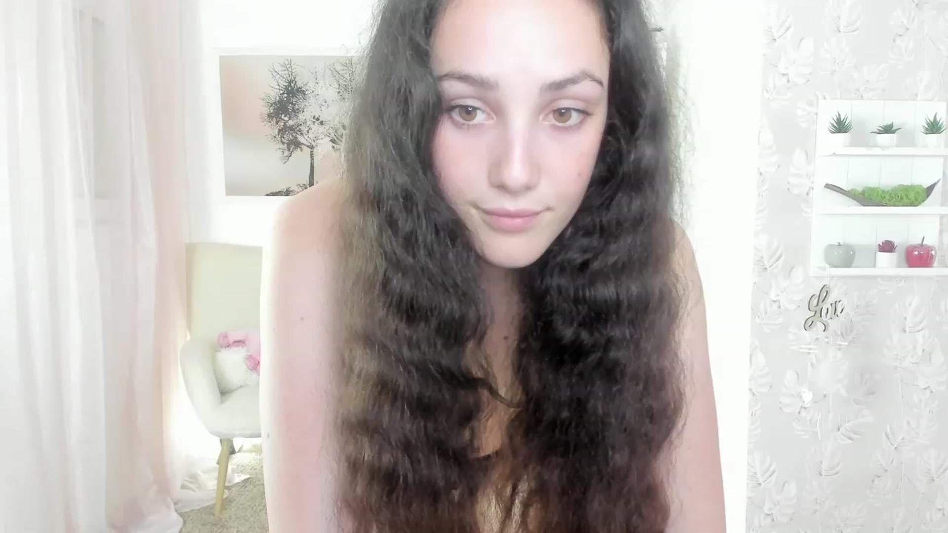 Gallery image thumbnail from Sophie_Rain18's myfreecams stream on, 06/06/2023, 17:59 image 17 of 20